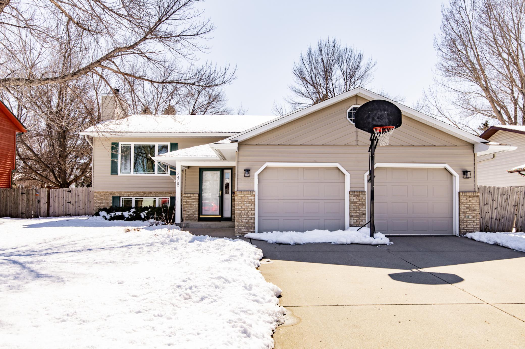 2408 34th Avenue S Fargo ND 58104