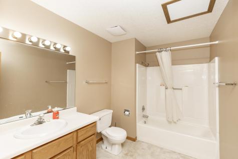 2408 34th Avenue S Fargo ND 58104
