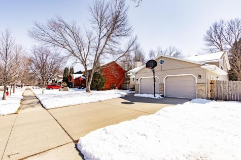 2408 34th Avenue S Fargo ND 58104