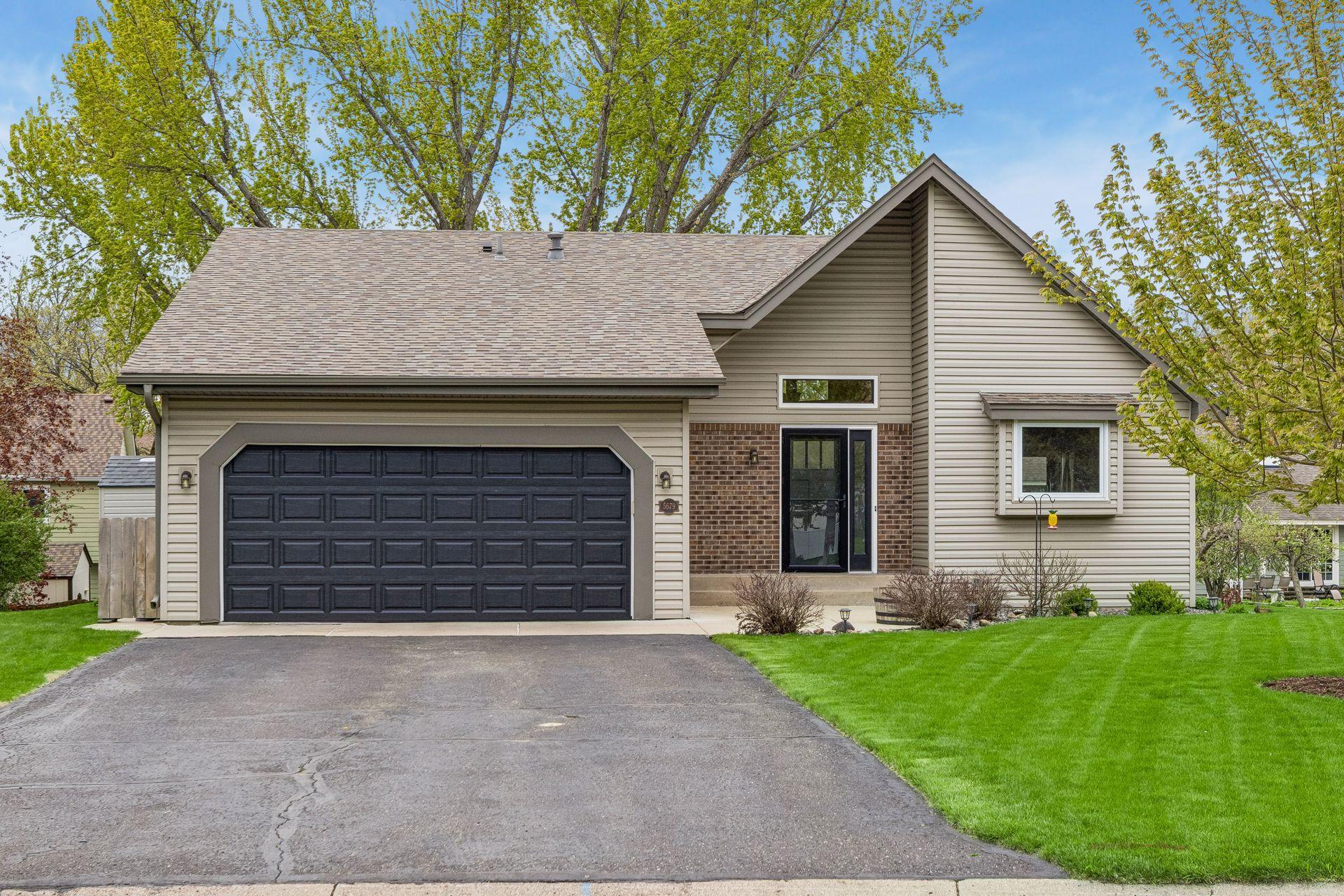 5679 Erik Lane Shoreview MN 55126