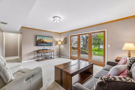 5679 Erik Lane Shoreview MN 55126