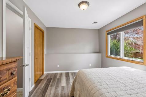 5679 Erik Lane Shoreview MN 55126