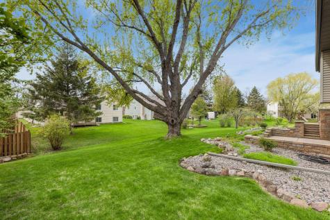 5679 Erik Lane Shoreview MN 55126