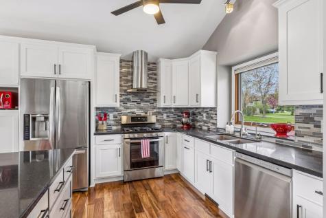 5679 Erik Lane Shoreview MN 55126