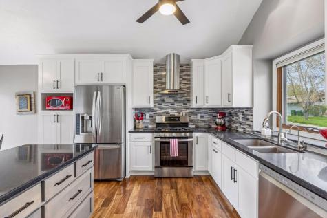 5679 Erik Lane Shoreview MN 55126