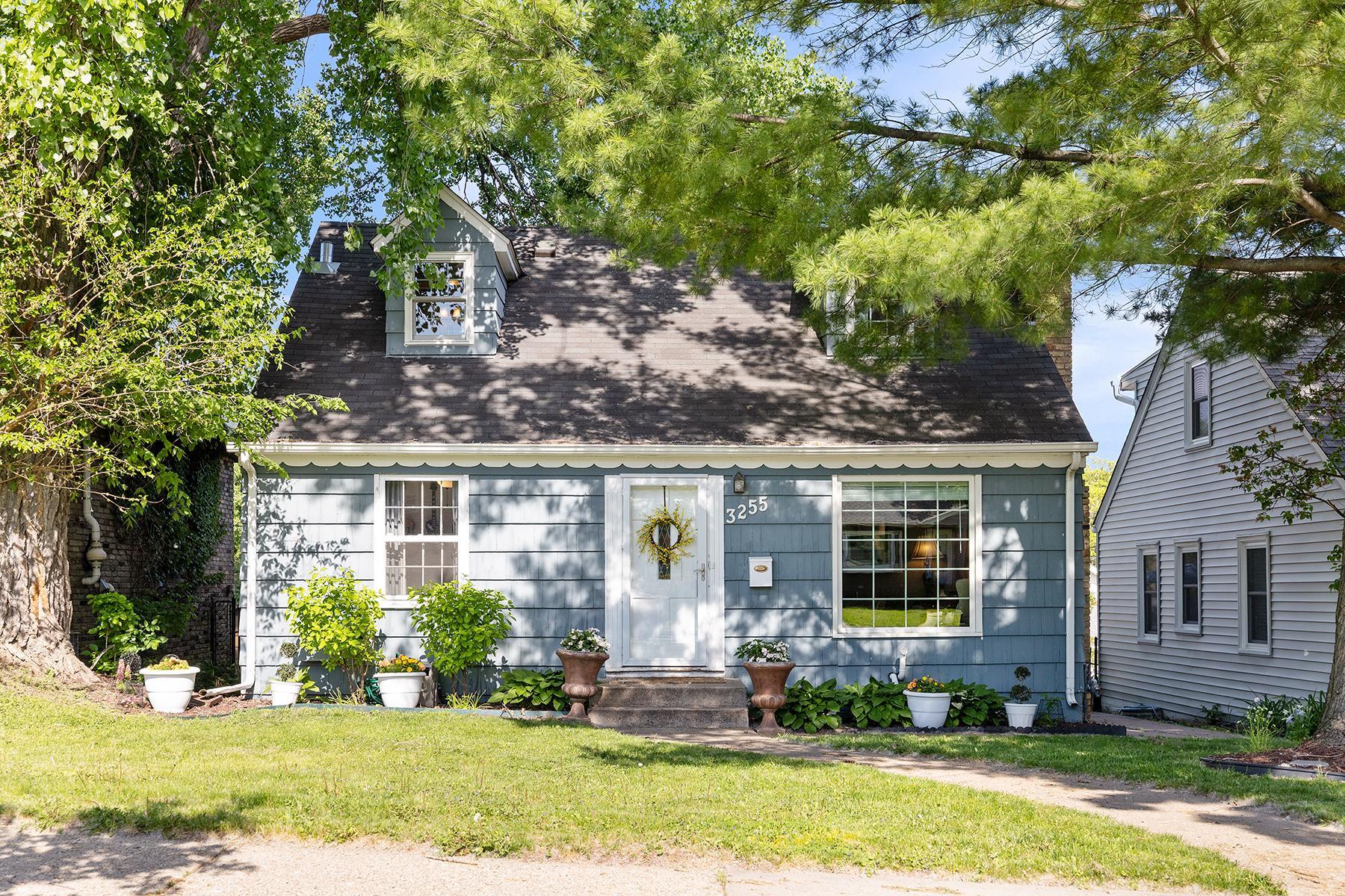 3255 Garfield Street NE Minneapolis MN 55418