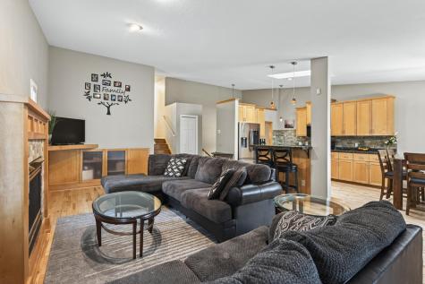 4302 Mccoll Drive Savage MN 55378