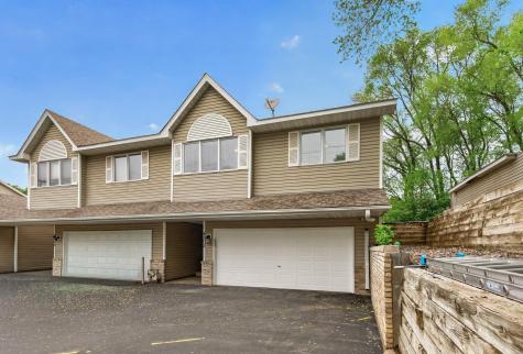 4302 Mccoll Drive Savage MN 55378