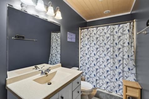 4302 Mccoll Drive Savage MN 55378