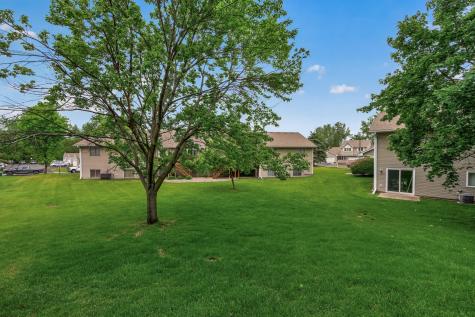 4302 Mccoll Drive Savage MN 55378