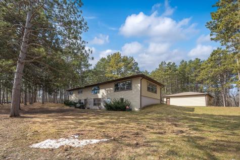 917 Sunrise Beach Drive Amery WI 54001