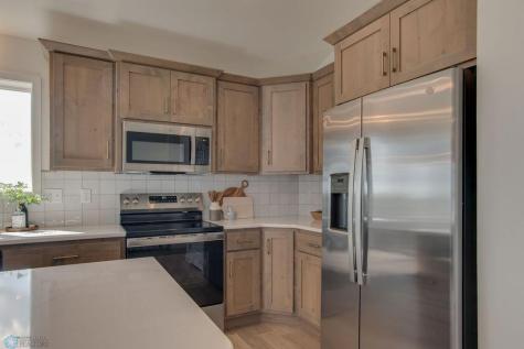 6669 Belding Drive S Fargo ND 58104