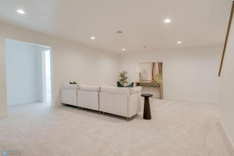 6669 Belding Drive S Fargo ND 58104