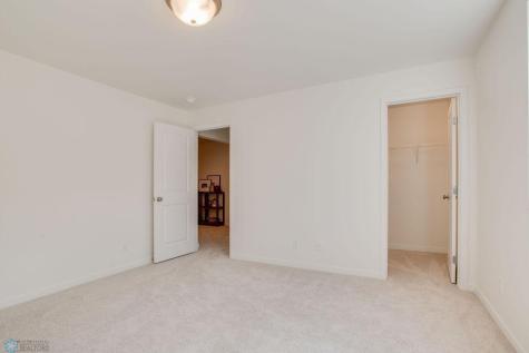 6669 Belding Drive S Fargo ND 58104