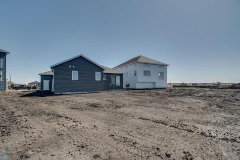 6669 Belding Drive S Fargo ND 58104