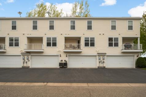 15194 Farnham Avenue N Hugo MN 55038