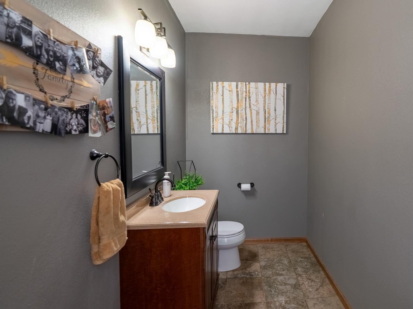 136 1st Avenue Alden MN 56009