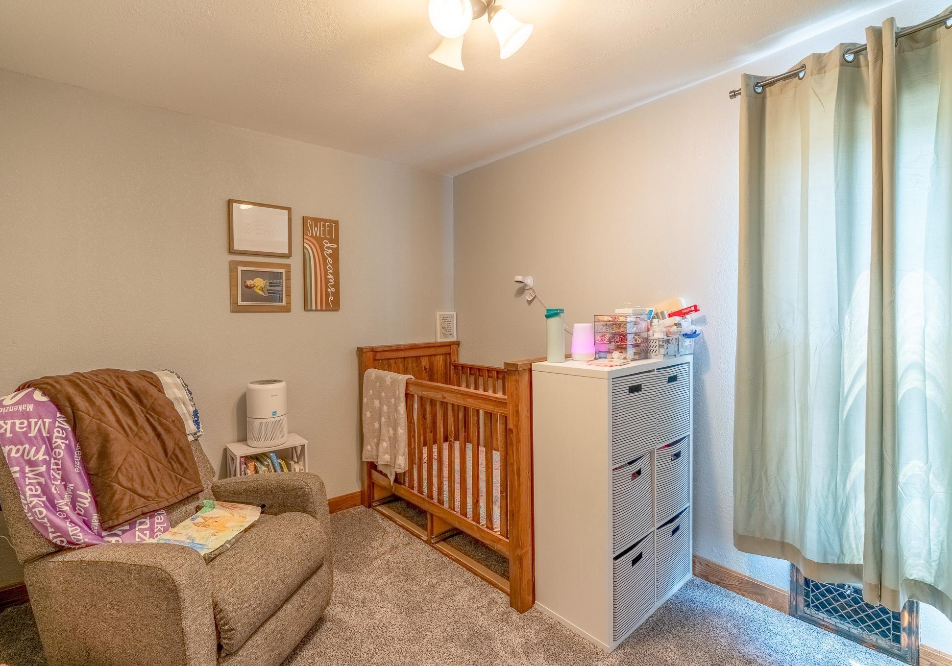 136 1st Avenue Alden MN 56009