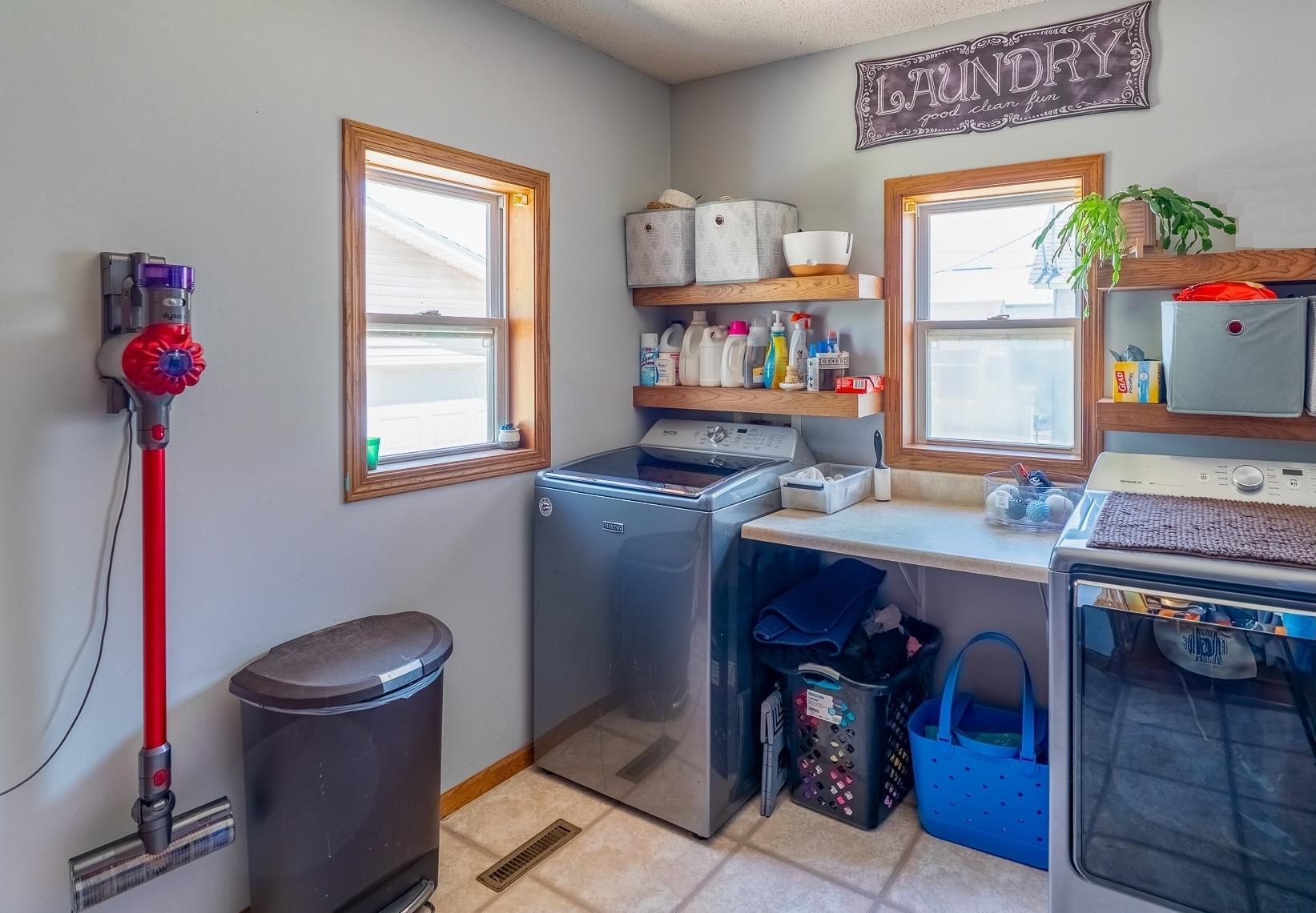 136 1st Avenue Alden MN 56009