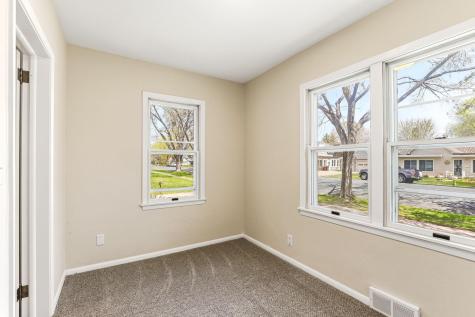 422 2nd Street N Bayport MN 55003