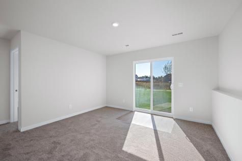 606 Redwood Loop N Cambridge MN 55008