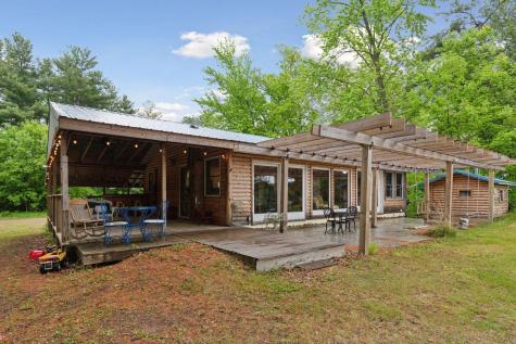 218 9 1/4 Avenue Clayton WI 54004