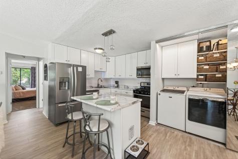 9601 Lonsdale Circle Hopkins MN 55305