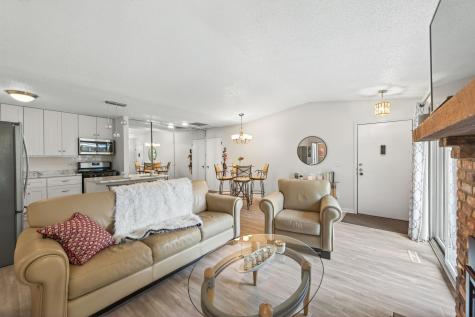 9601 Lonsdale Circle Hopkins MN 55305