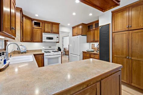 8660 Black Maple Drive Eden Prairie MN 55344