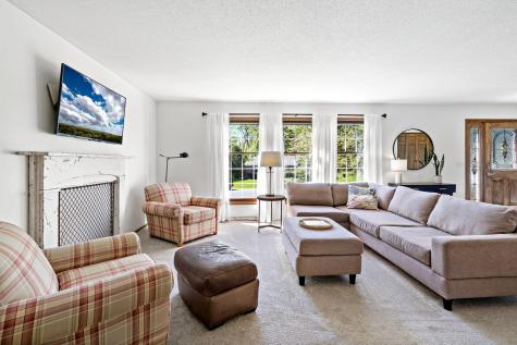 8660 Black Maple Drive Eden Prairie MN 55344