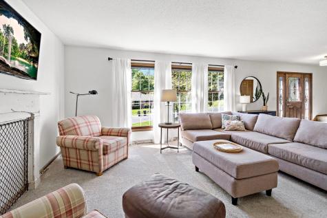 8660 Black Maple Drive Eden Prairie MN 55344