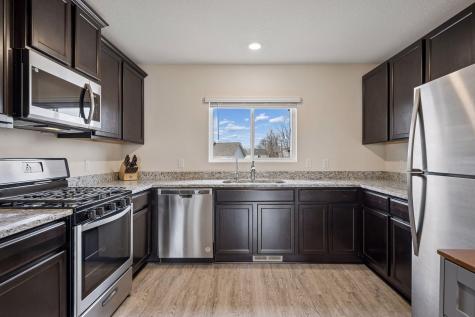 1020 White Tail Lane Montrose MN 55363