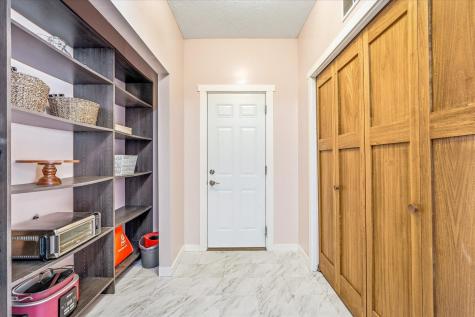 46461 Tucker Street NE Cambridge MN 55008