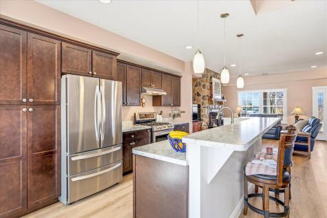 46461 Tucker Street NE Cambridge MN 55008