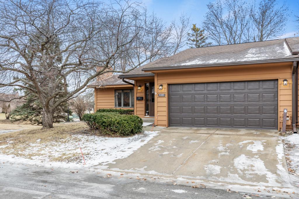 5353 Upper 147th Street W Apple Valley MN 55124