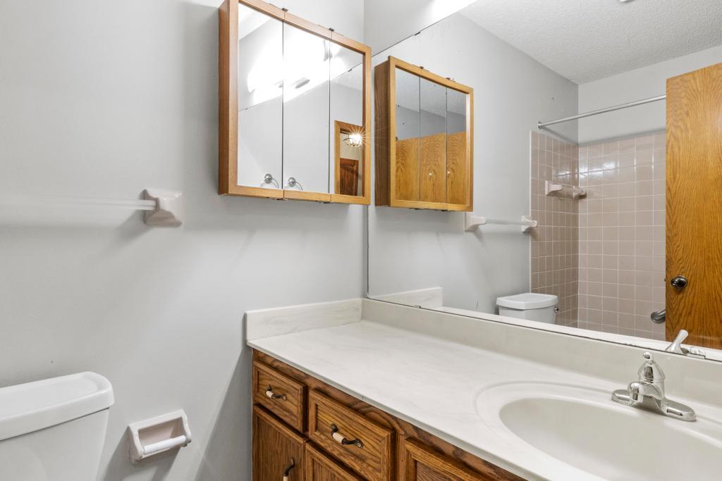 5353 Upper 147th Street W Apple Valley MN 55124