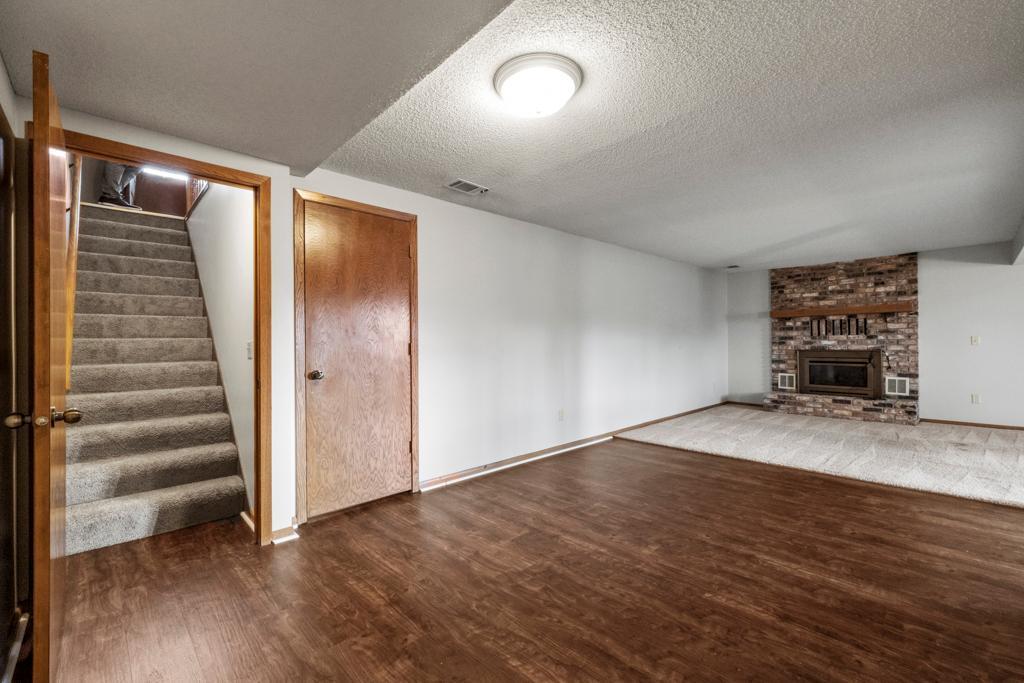 5353 Upper 147th Street W Apple Valley MN 55124