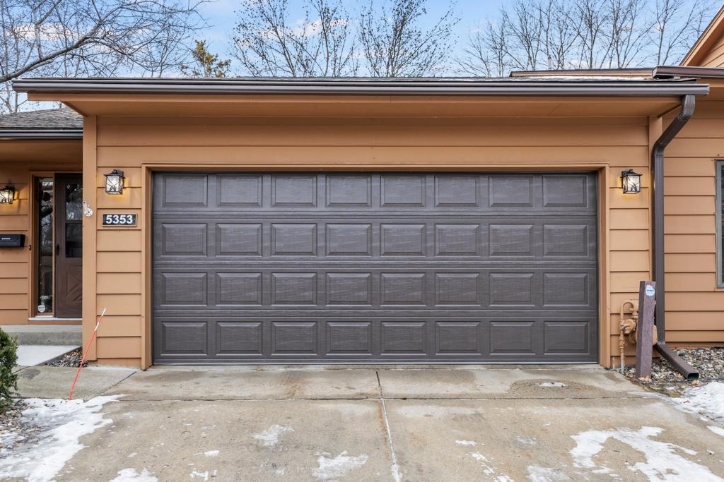 5353 Upper 147th Street W Apple Valley MN 55124