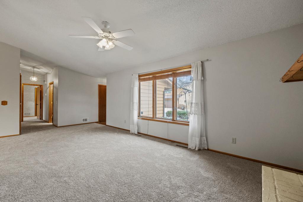 5353 Upper 147th Street W Apple Valley MN 55124