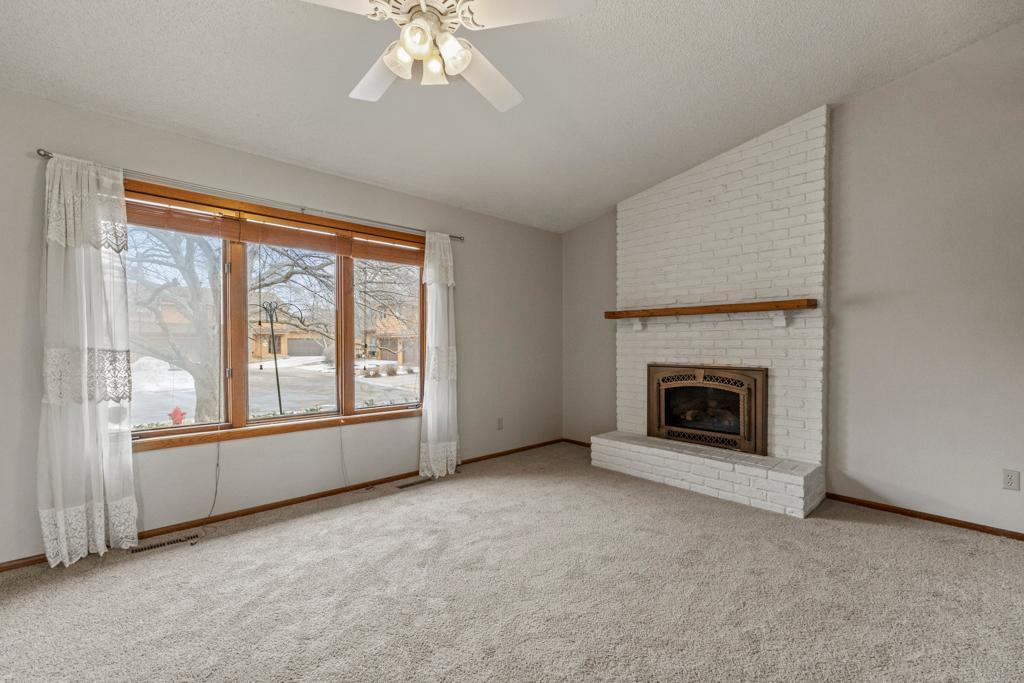 5353 Upper 147th Street W Apple Valley MN 55124