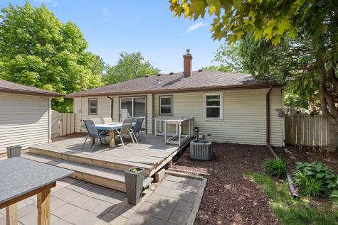 2619 Herschel Street Roseville MN 55113