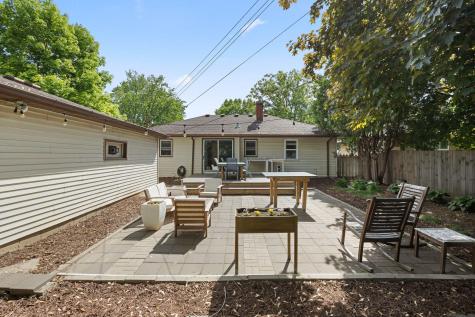2619 Herschel Street Roseville MN 55113