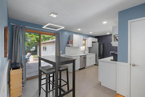 2619 Herschel Street Roseville MN 55113
