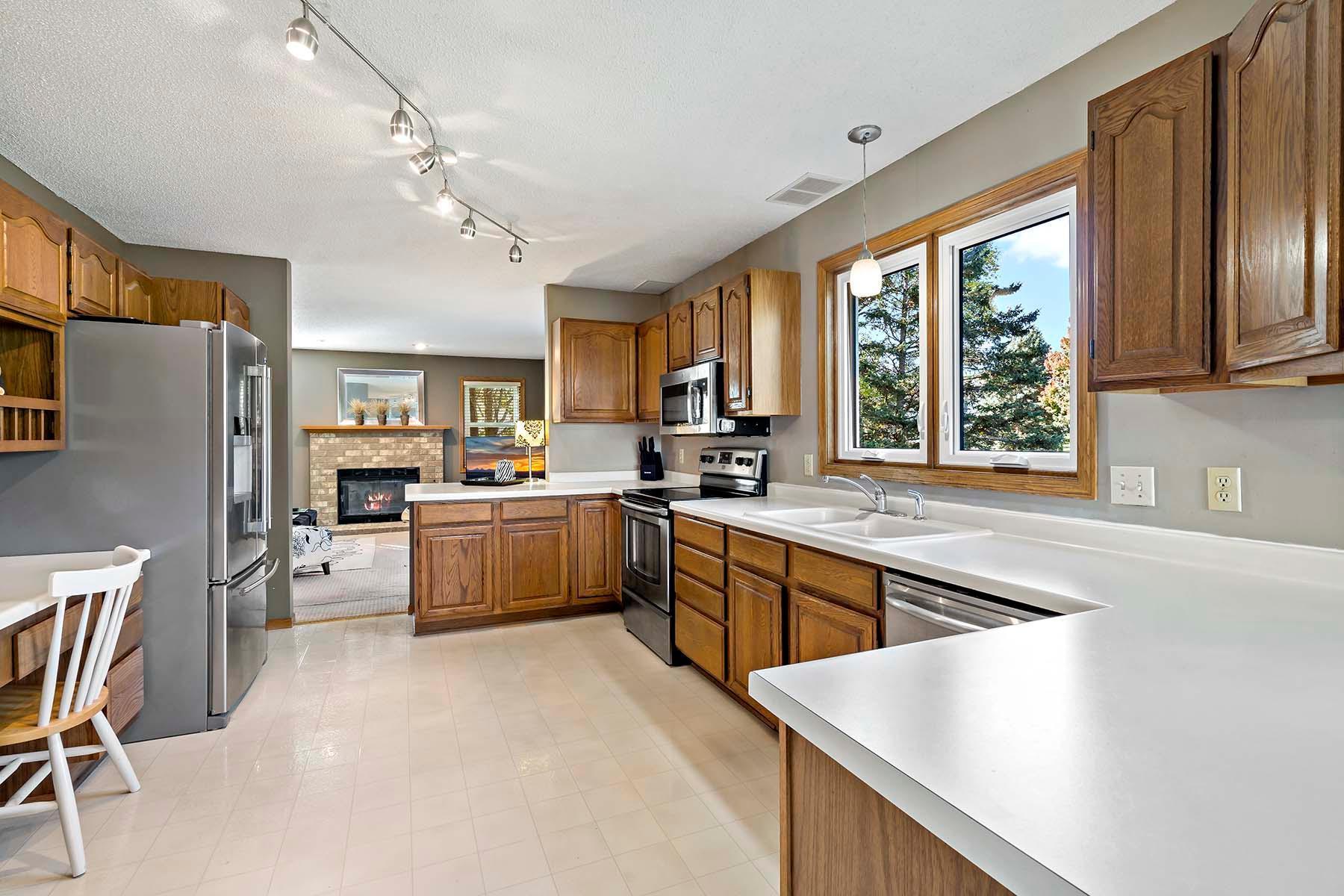 12785 Edinbrook Path Apple Valley MN 55124