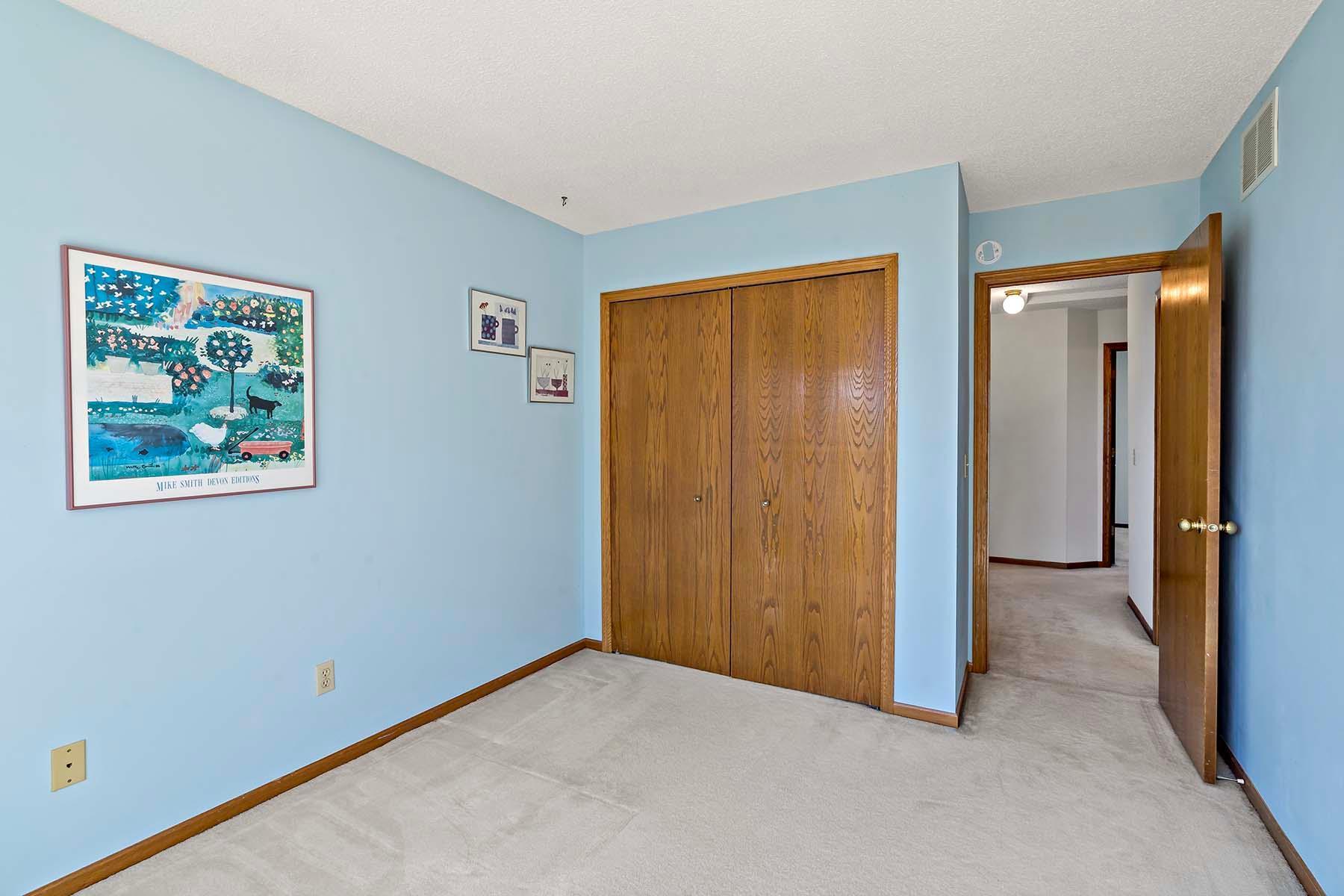 12785 Edinbrook Path Apple Valley MN 55124