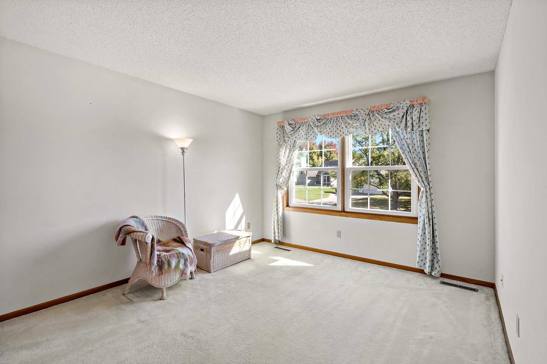 12785 Edinbrook Path Apple Valley MN 55124