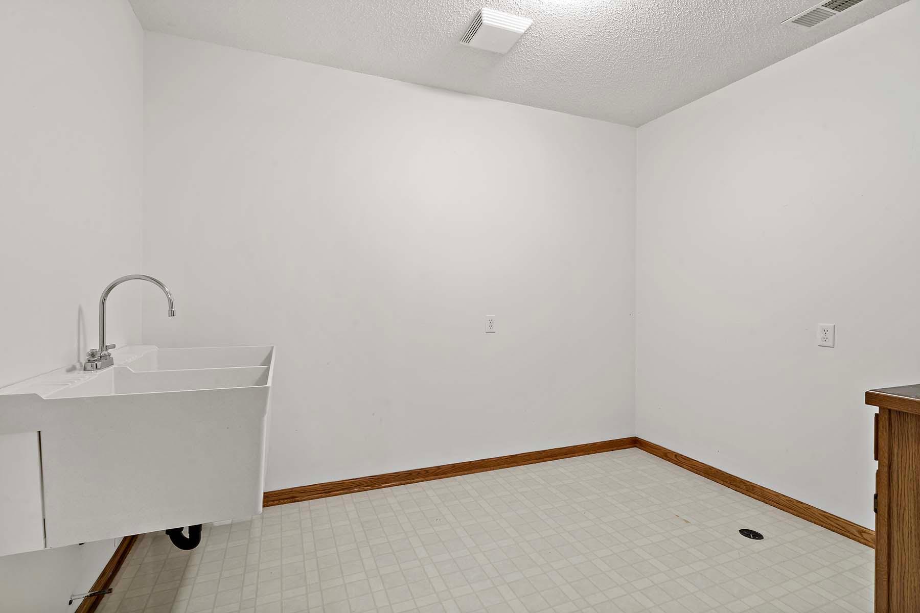 12785 Edinbrook Path Apple Valley MN 55124