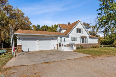 1460 165th Avenue SE Grandin ND 58038