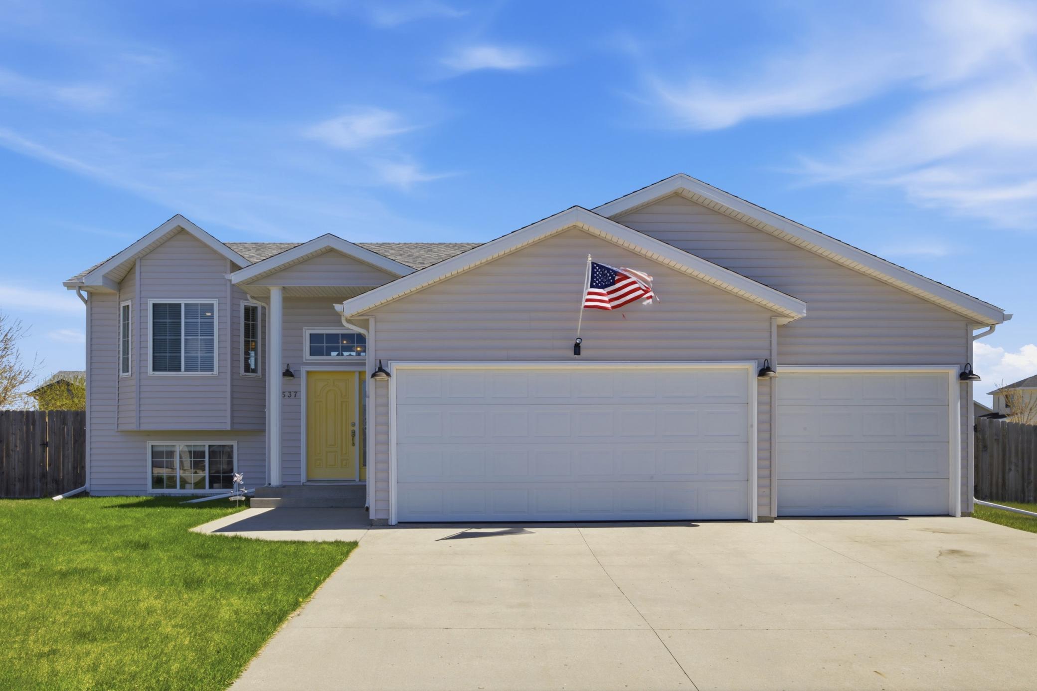 4537 Newport Lane West Fargo ND 58078