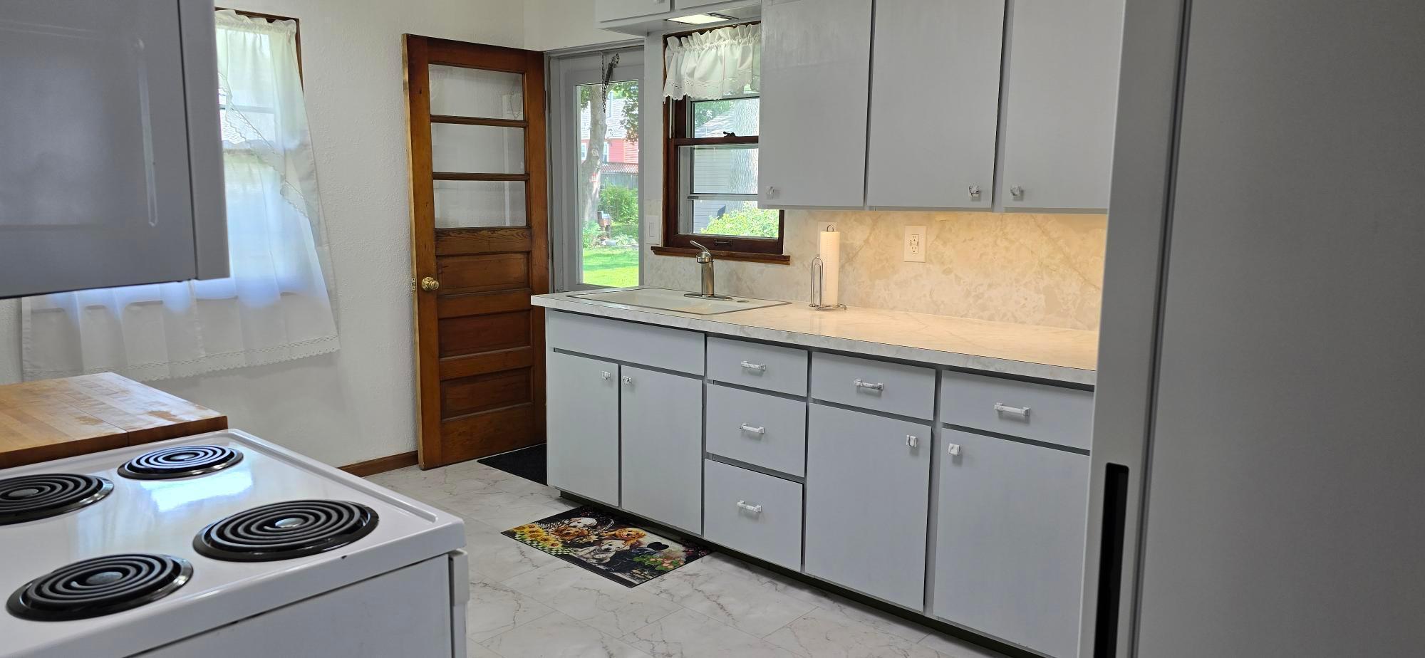 114 N 6th Avenue Albert Lea MN 56007